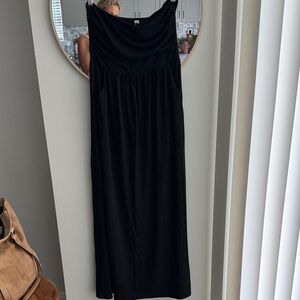 Elegant Black Maxi Dress
